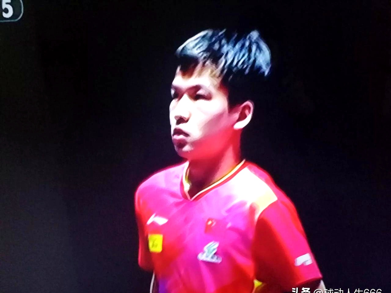 开云入口-浓眉哥迎来三赛季出色发挥，曼联观众热烈欢呼！气势如虹延续-开云入口