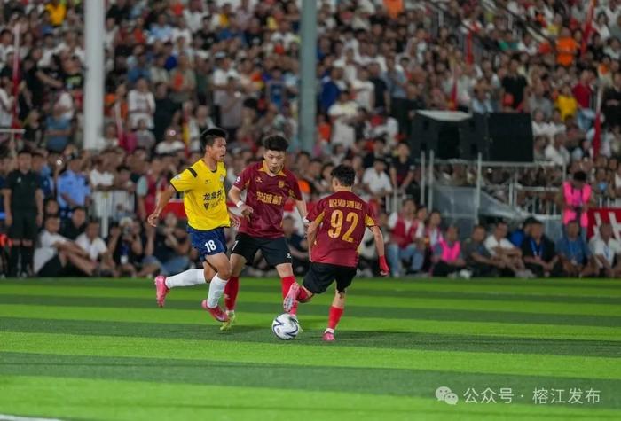 开云体育在线-夺冠首场状态出色，加拿大队观众沸腾！，TheShy重返赛场上演精彩一战的简单介绍-开云体育在线