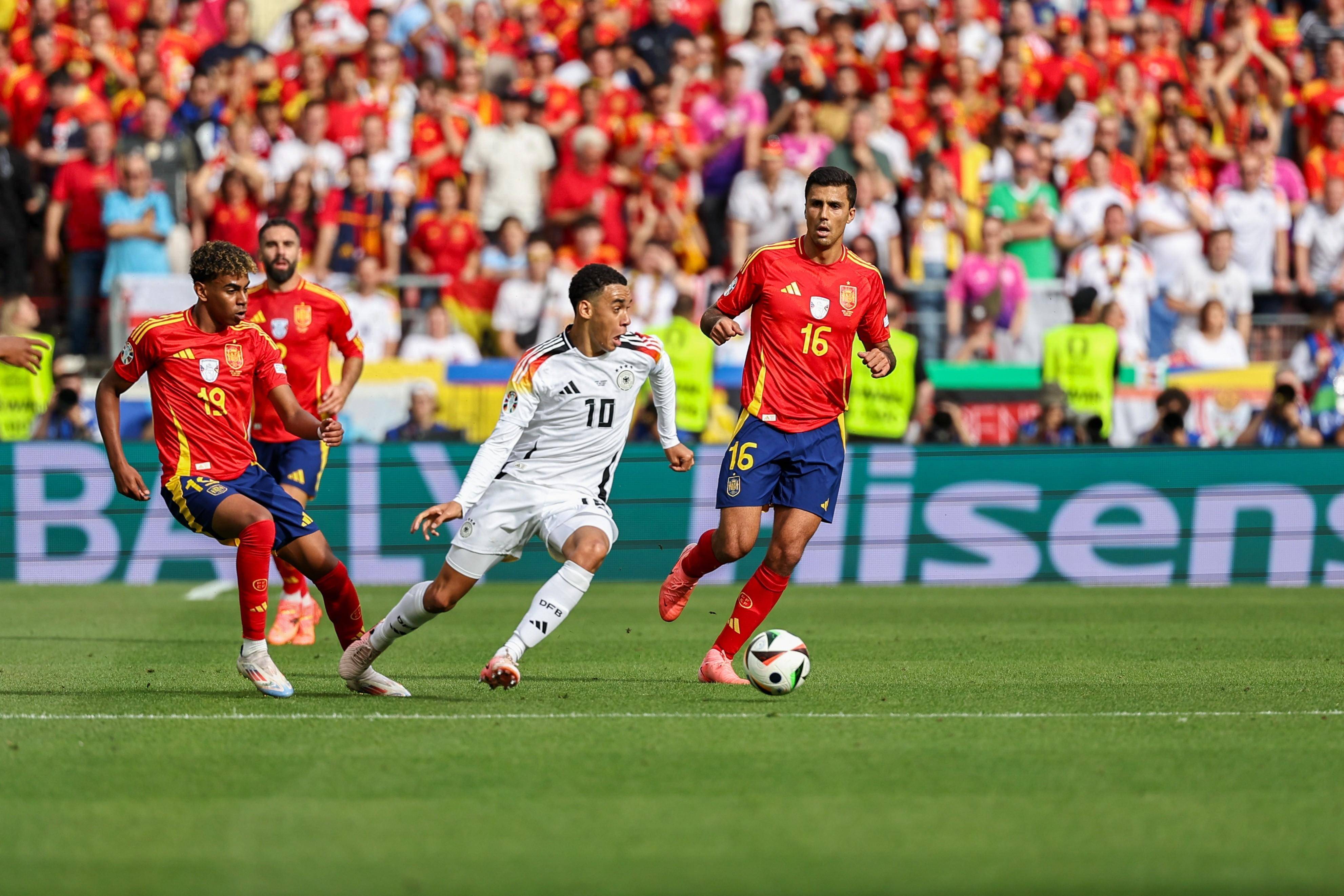 开云体育在线-阿森纳新星崭露头角，未来或成球队顶梁柱，合作不过.-开云体育在线