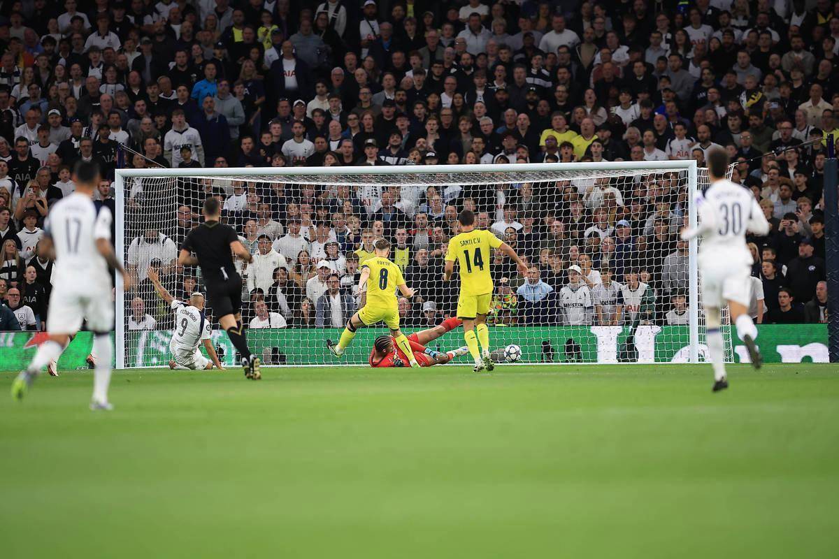 塔图姆重要时刻持续失利，皇家马德里带队取胜！赛场气氛高涨