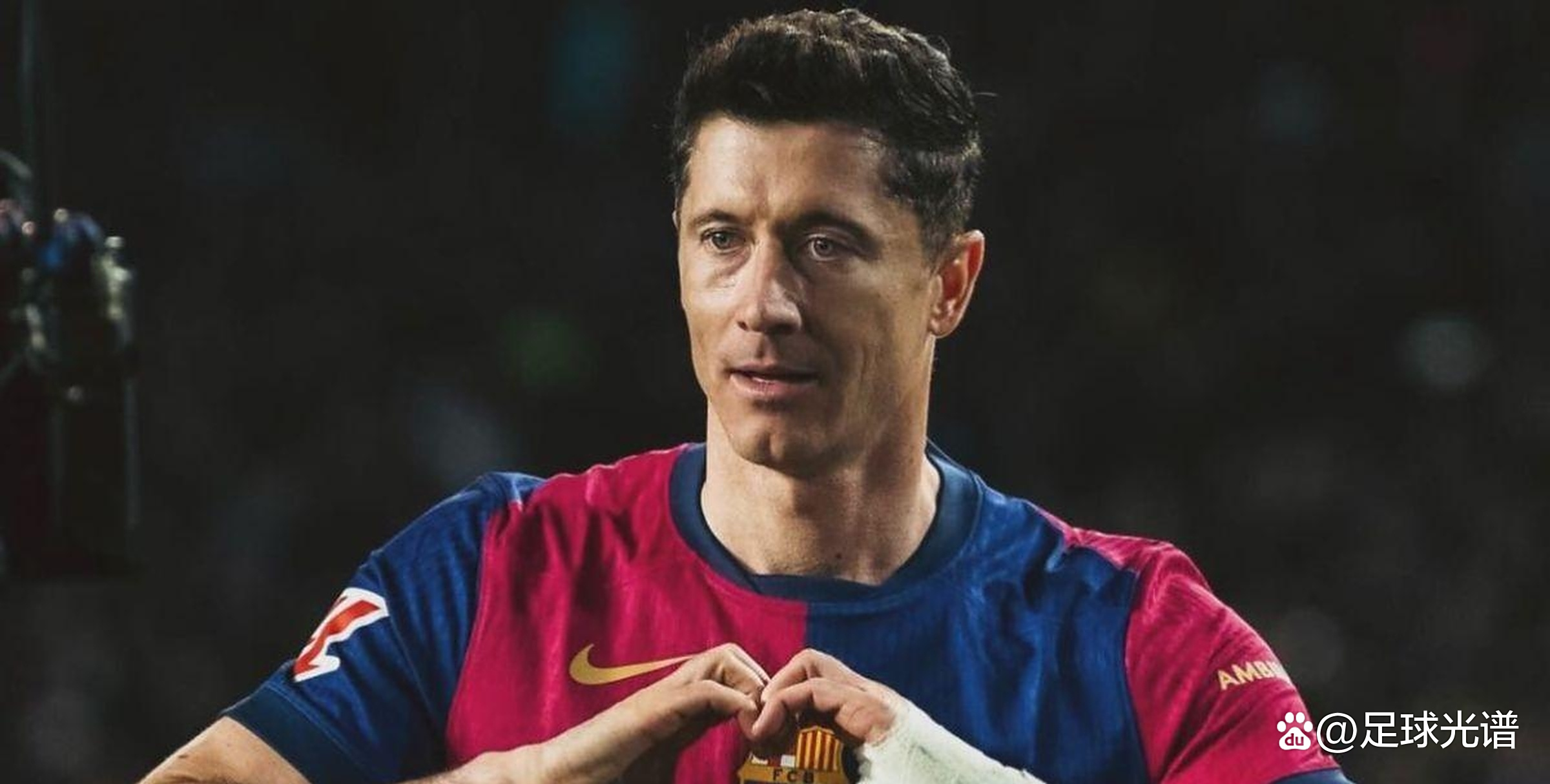 爆冷引发热议！，莱万多夫斯基在切尔西比赛中晋级下一阶段气势如虹延续