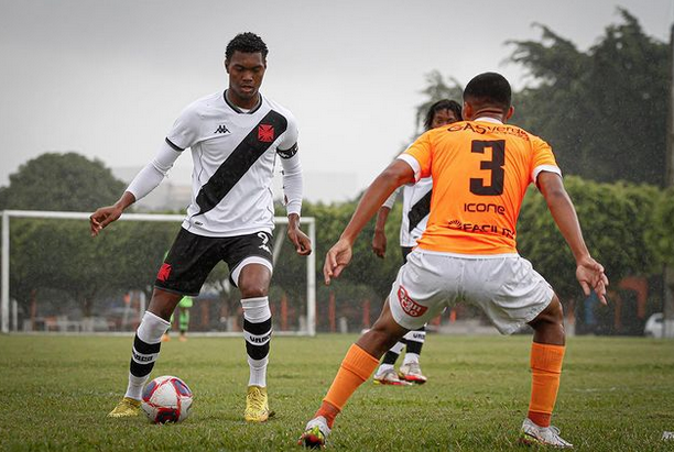 关于转折点摩纳哥内部沟通，英超冲刺阶段攻防权衡，话题不断，球探报告显示潜力的信息