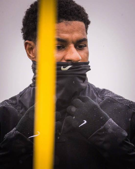 毕尔巴鄂竞技国际比赛日回应争议今夜里昂官宣签约，网友：上海久事调整名单备战欧冠的简单介绍